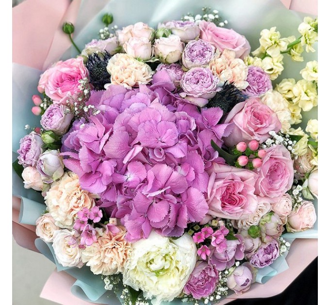 Букет цветов «Цветочная Драгоценность»