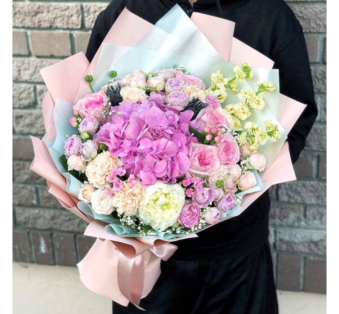 Букет цветов «Цветочная Драгоценность»