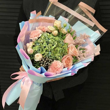 Букет цветов «Высокие чувства»