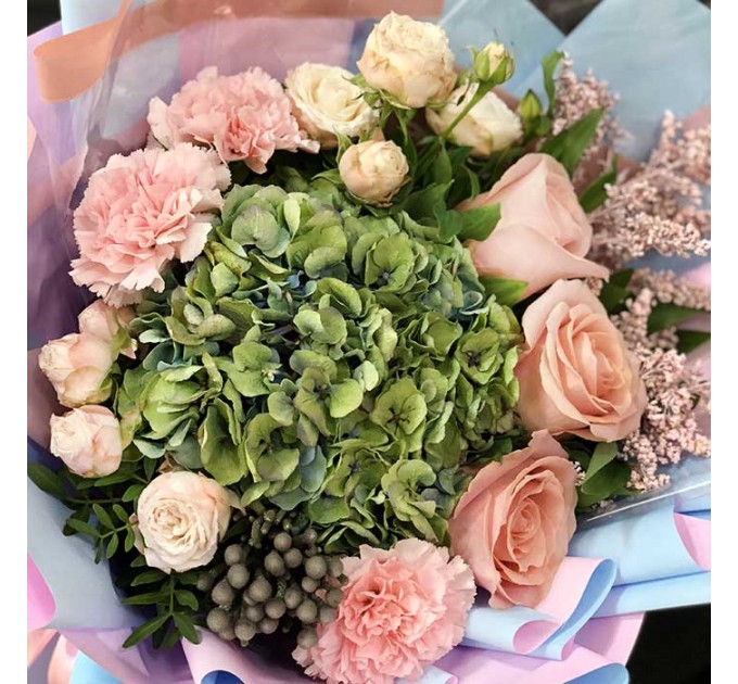 Букет цветов «Высокие чувства»