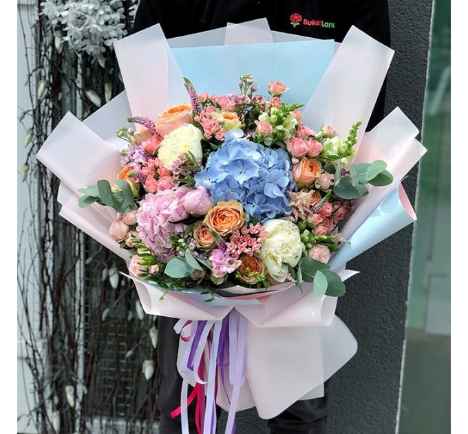 Букет цветов «Жизнь прекрасна»