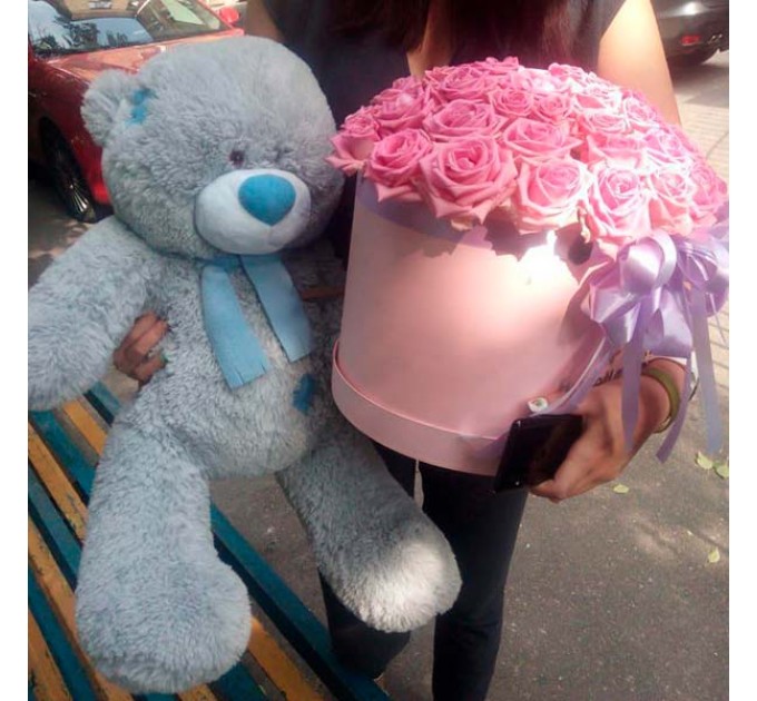 51 розовая роза в шляпной коробке