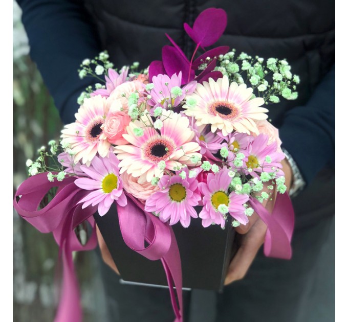 Композиція від флориста "WOW" в асортименті