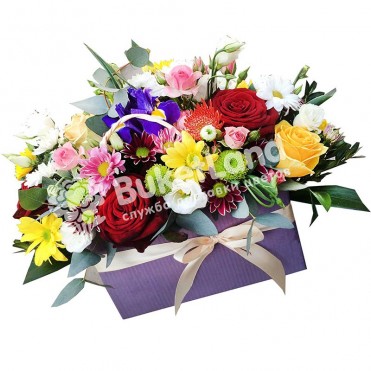 Композиция с цветами «Аромат весны»