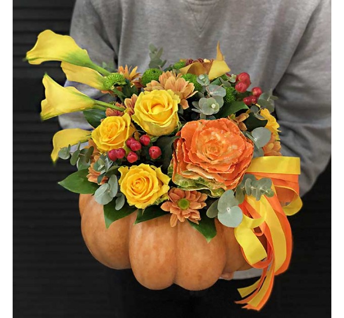 Композиция с цветами «Осень в красках»