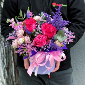 Композиція в коробці 