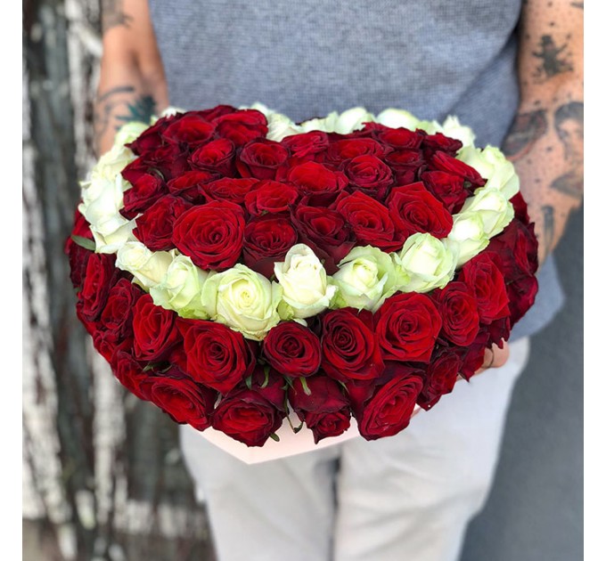 Композиция в коробке «От сердца к сердцу»