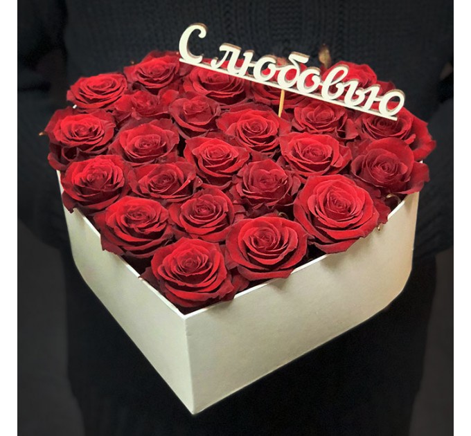 Сердце с красными розами «Геометрия любви»