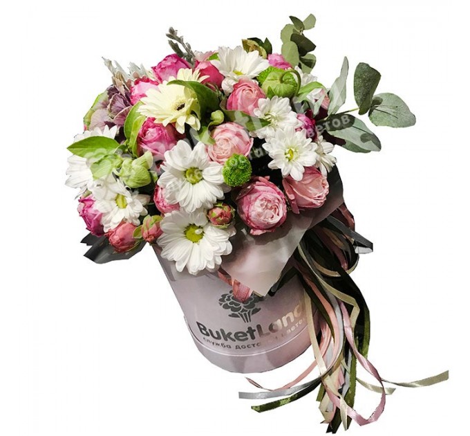 Цветы в шляпной коробке «Искренность»