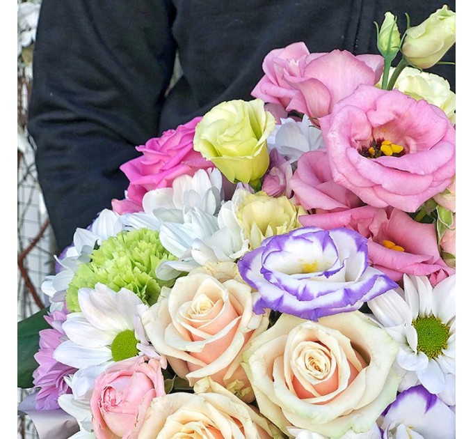 Цветы в шляпной коробке «Искренность души»