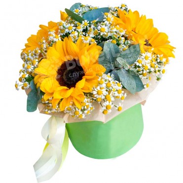 Цветы в шляпной коробке «Летние воспоминания»