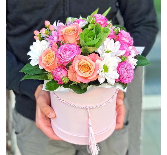 Цветы в шляпной коробке «Соблазн»