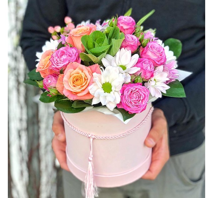 Цветы в шляпной коробке «Соблазн»