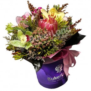 Квіти в капелюшної коробки «Скарб»