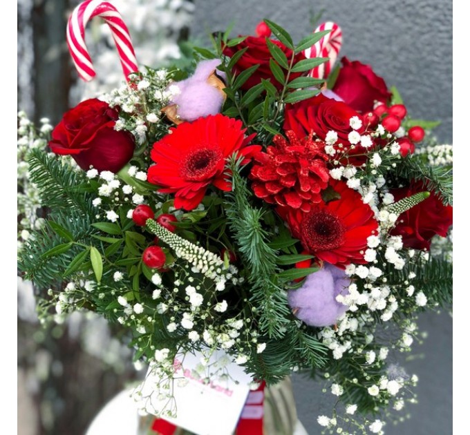 Зимний букет «Рождественское настроение » + ВАЗА В ПОДАРОК