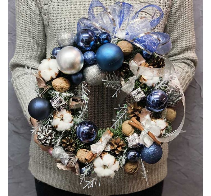 Зимний веночек «Домашний очаг»