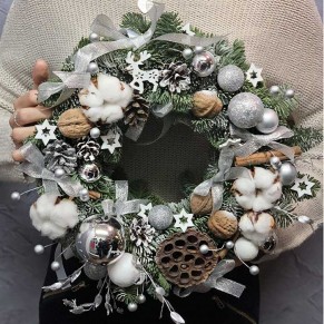 Зимний веночек «Домашний уют»