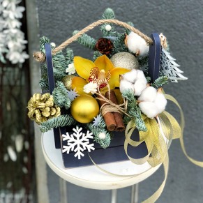 Зимняя композиция «C наступающим!»