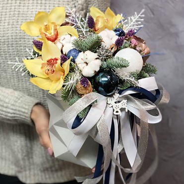 Зимняя композиция «Времена года»