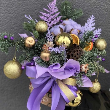 Зимняя композиция «Золотая зима»